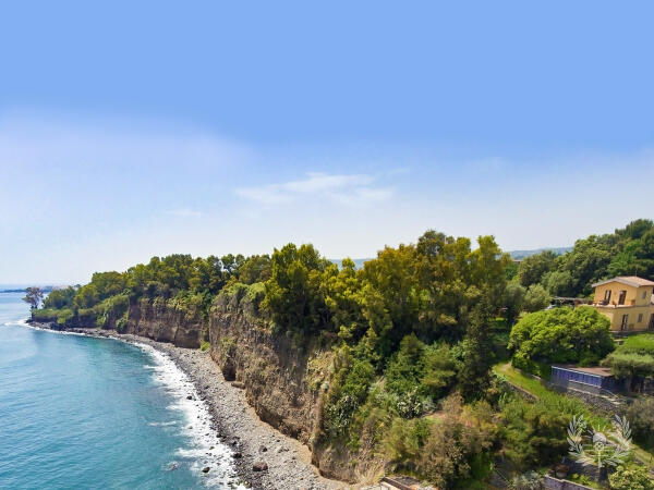 Casale Mare Praiola — Catania